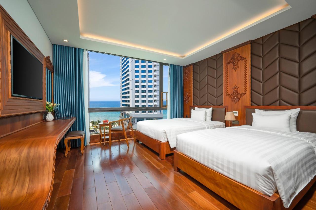 Monalisa Luxury Hotel Дананг Екстериор снимка